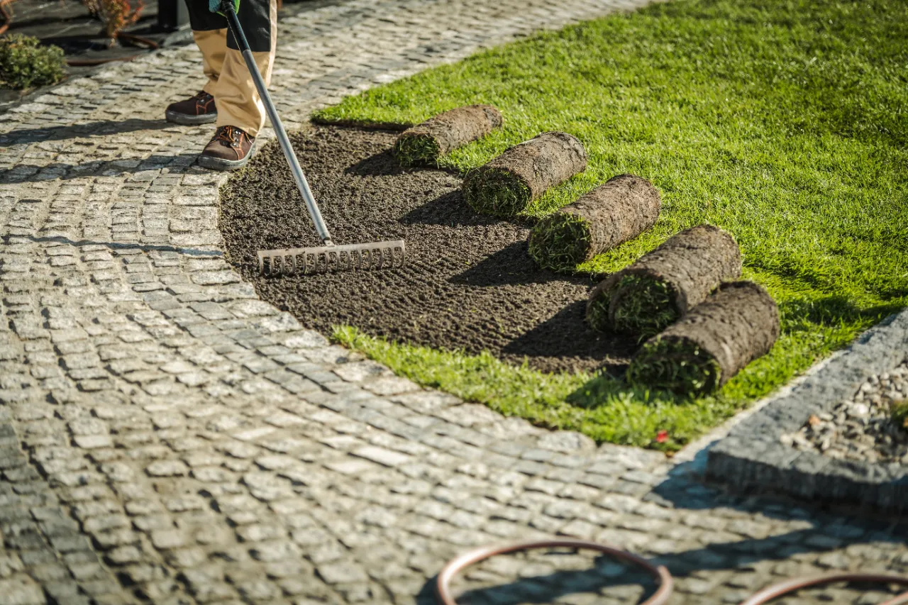 Mulch installation in garden beds in Westchester County NY — J Martinez Construction